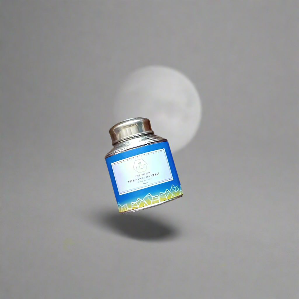 N.51, The Moon Represents My Heart
